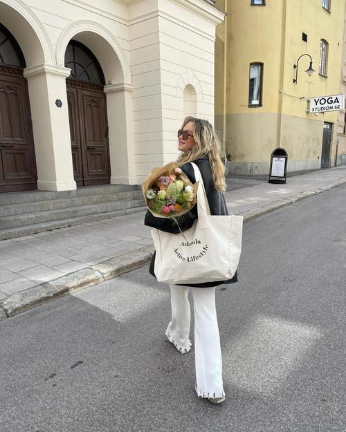 Active Lifestyle Tote Bag - Cream/Black